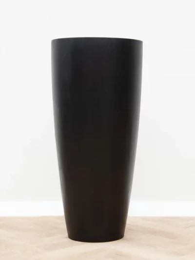 Dax – Black